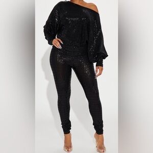 (NWOT) Elegant Black Sequin two piece pant set